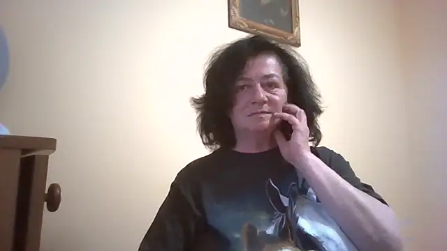 GypsiQueen2 online show from 05/19/26, 05:53