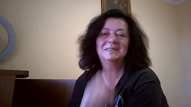 GypsiQueen2 online show from 06/04/26, 05:28