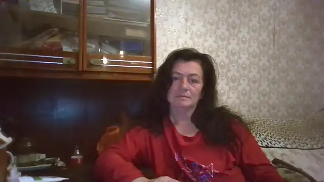 GypsiQueen2 online show from 11/16/25, 05:39