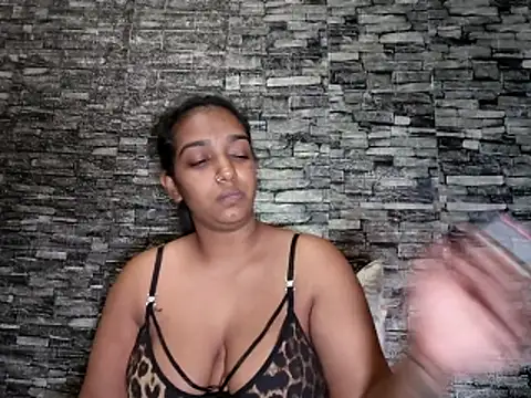 Snapshot of Xindias_fantasyX chatting on 04/22/26, 06:04 Xindias fantasyX online show from 04/22/26, 06:04