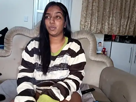 Snapshot of Xindias_fantasyX chatting on 06/18/26, 05:18 Xindias fantasyX online show from 06/18/26, 05:18