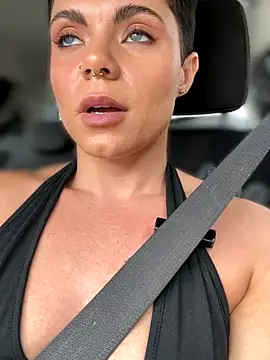 LukeLouHarvey online show from 10/09/25, 05:08