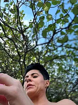 LukeLouHarvey online show from 12/18/25, 02:16