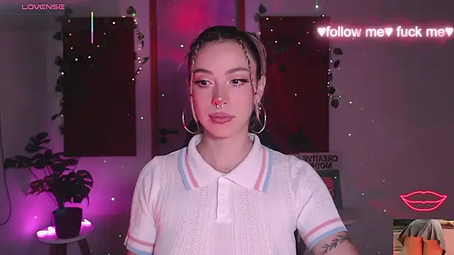 Snapshot of sakura_beauty chatting on 02/27/26, 04:45 sakura beauty online show from 02/27/26, 04:45