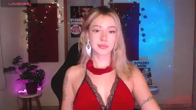 Snapshot of sakura_beauty chatting on 04/13/26, 09:46 sakura beauty online show from 04/13/26, 09:46