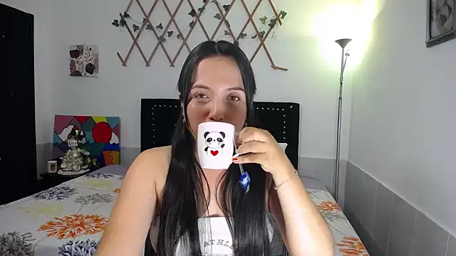 naughty girl 4u online show from 05/10/26, 10:11
