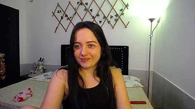 naughty girl 4u online show from 10/21/25, 07:35