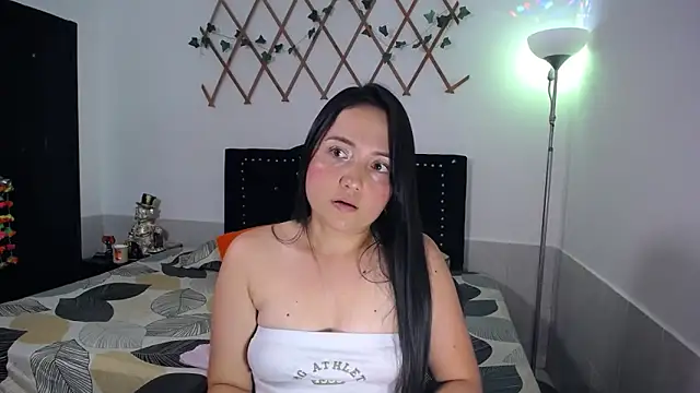 naughty girl 4u online show from 01/14/26, 06:55