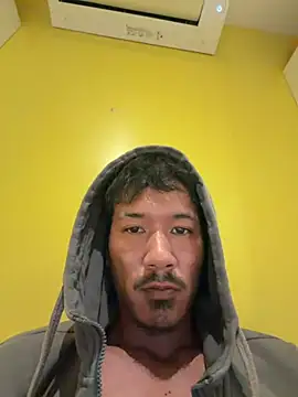 juniiorre online show from 04/19/26, 06:43
