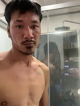 juniiorre online show from 04/15/26, 04:44