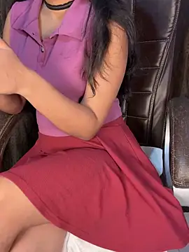 Snapshot of SCHOOL_Girl_0 chatting on 03/19/25, 03:40 SCHOOL Girl 0 online show from 03/19/25, 03:40