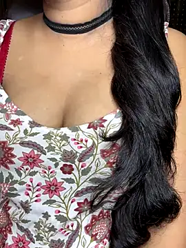 Snapshot of SCHOOL_Girl_0 chatting on 09/13/25, 04:29 SCHOOL Girl 0 online show from 09/13/25, 04:29