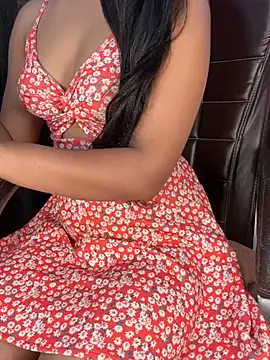 Snapshot of SCHOOL_Girl_0 chatting on 02/06/25, 12:22 SCHOOL Girl 0 online show from 02/06/25, 12:22