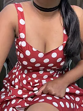 SCHOOL Girl 0 online show from 04/05/26, 01:45