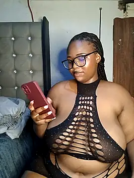 Aaaliyah445 online show from 02/10/26, 06:18