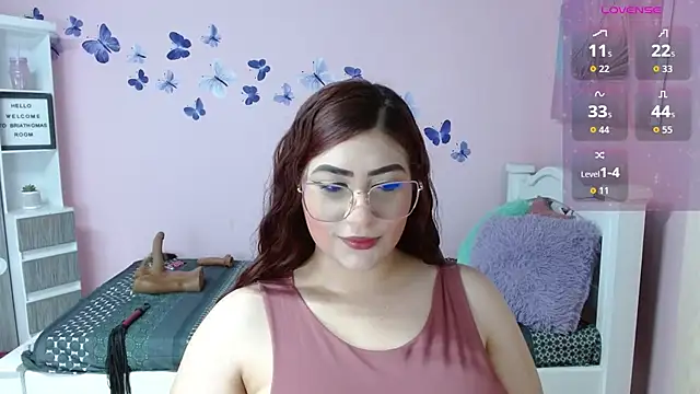 Snapshot of BRIATHOMAS chatting on 07/30/26, 12:43 BRIATHOMAS online show from 07/30/26, 12:43