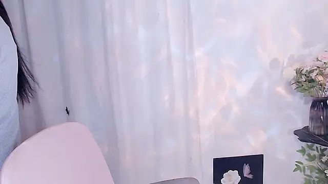 SHY- -girl online show from 05/20/26, 02:30