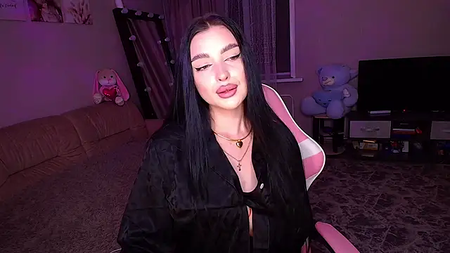   Malika   online show from 09/26/25, 01:40