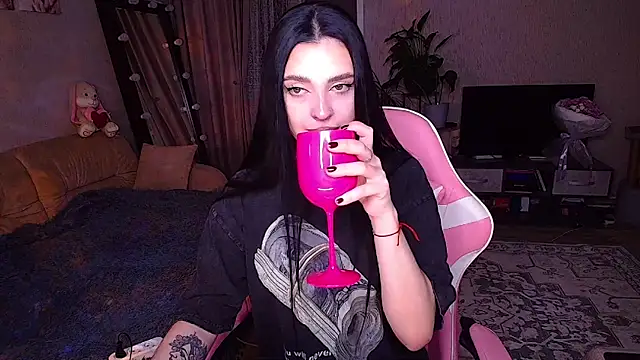   Malika   online show from 02/21/26, 03:36