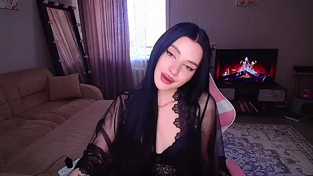   Malika   online show from 04/24/26, 08:16