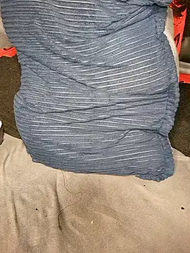 Texanguy01 online show from 10/30/25, 03:16