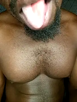 Texanguy01 online show from 10/19/25, 09:01