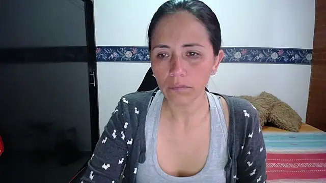 sharoon cheerry online show from 01/15/26, 02:42