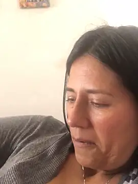 sharoon cheerry online show from 03/09/25, 04:22