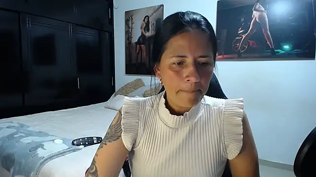 sharoon cheerry online show from 02/28/26, 02:50