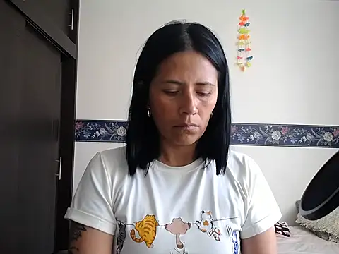 sharoon cheerry online show from 09/09/25, 08:18