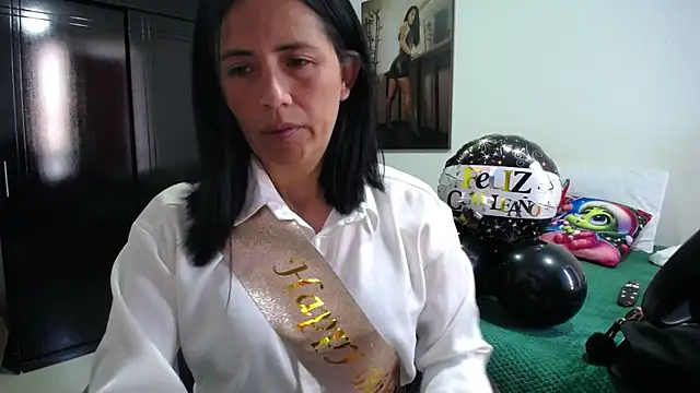 sharoon cheerry online show from 12/05/25, 05:22