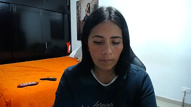 sharoon cheerry online show from 02/12/26, 01:38