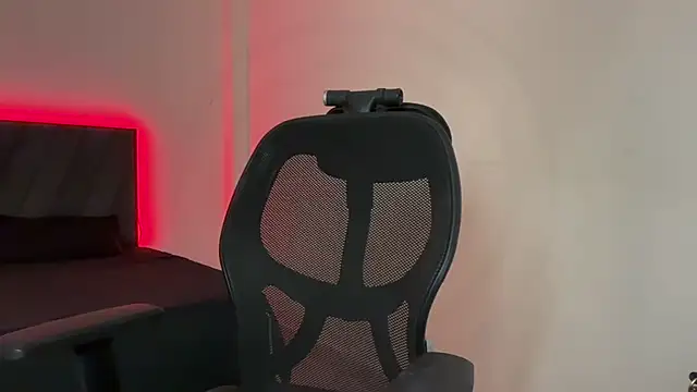 Hottie ishuu online show from 03/11/26, 06:57