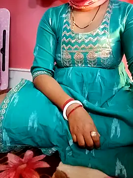Snapshot of Bengali-boudi chatting on 02/08/25, 06:01 Bengali-boudi online show from 02/08/25, 06:01