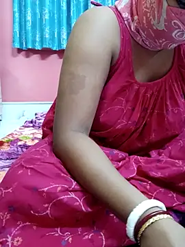 Snapshot of Bengali-boudi chatting on 06/07/26, 06:46 Bengali-boudi online show from 06/07/26, 06:46