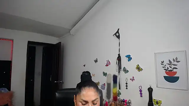 mature bigboobs10 online show from 03/18/26, 04:15