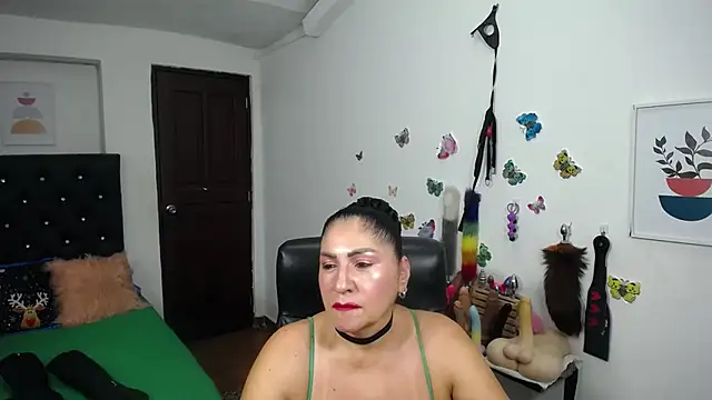 mature bigboobs10 online show from 02/14/26, 04:13