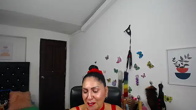 mature bigboobs10 online show from 02/15/26, 04:02