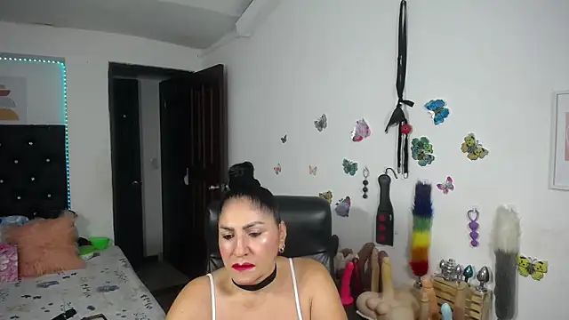 mature bigboobs10 online show from 05/14/26, 04:20