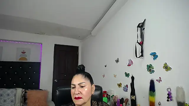 mature bigboobs10 online show from 06/26/26, 03:56