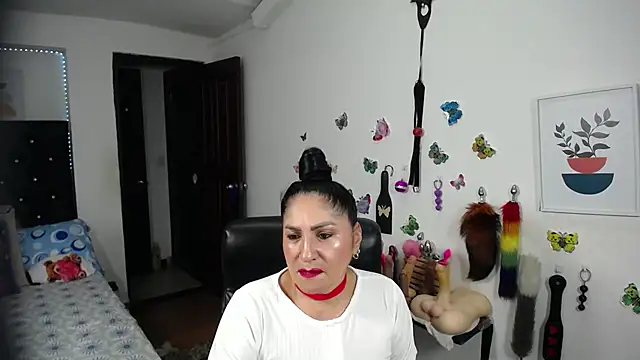 mature bigboobs10 online show from 11/28/25, 04:01