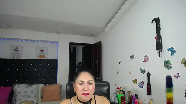 mature bigboobs10 online show from 07/15/26, 04:19