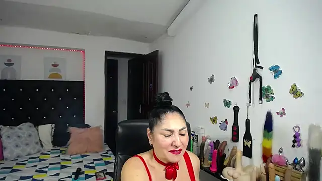 mature bigboobs10 online show from 06/20/26, 04:17