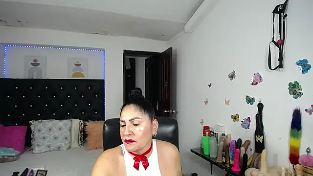 mature bigboobs10 online show from 06/25/26, 04:10