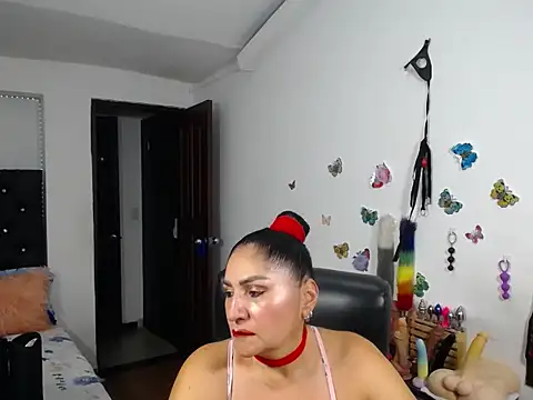 mature bigboobs10 online show from 03/10/26, 04:05