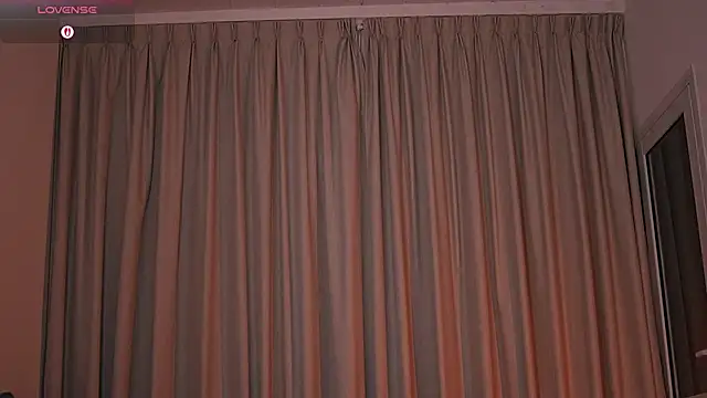 Snapshot of Alison_Miller9 chatting on 02/10/26, 12:20 Alison Miller9 online show from 02/10/26, 12:20