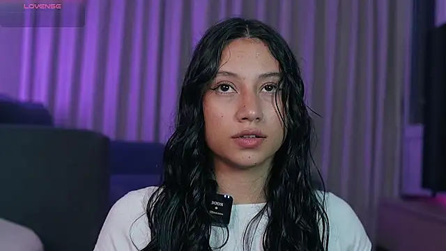 Snapshot of Alison_Miller9 chatting on 02/28/26, 12:54 Alison Miller9 online show from 02/28/26, 12:54