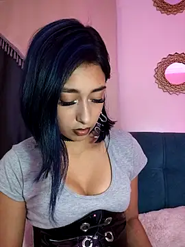 Snapshot of Scarlet_wd18 chatting on 09/25/25, 01:55 Scarlet wd18 online show from 09/25/25, 01:55