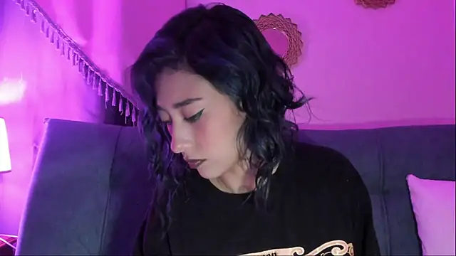 Scarlet wd18 online show from 10/30/25, 11:34