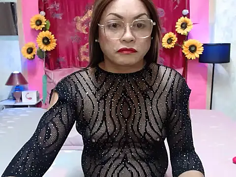 Snapshot of UrAsianPrincessDanie chatting on 06/20/26, 04:06 UrAsianPrincessDanie online show from 06/20/26, 04:06